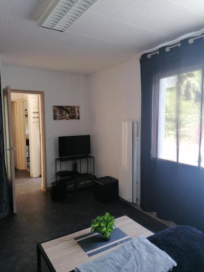 Charmant Appartement Entre Vitre Et Fougeres Chatillon-en-Vendelais Eksteriør billede